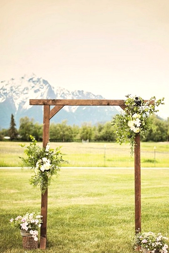10 OUTSTANDING WEDDING ARCH IDEAS FOR YOUR CEREMONY