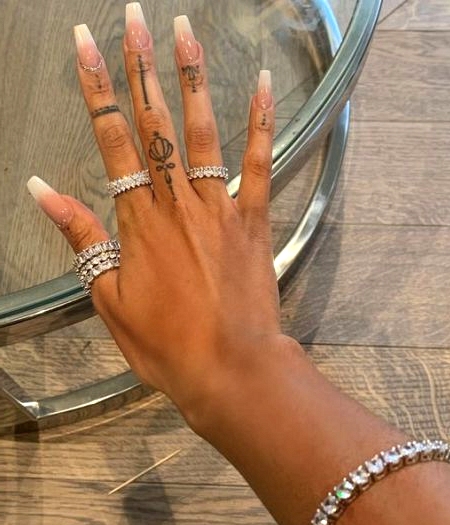 *10 Unique Rings That Everyone Should Consider Wearing