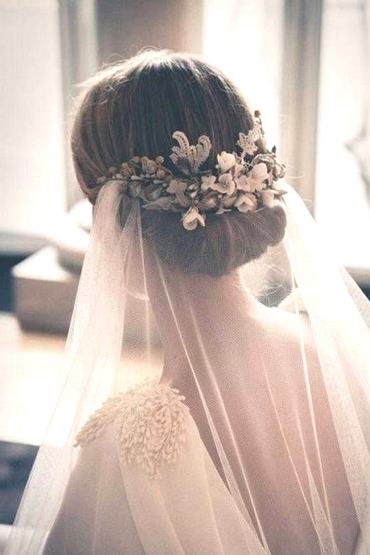 vintage updo wedding hairstyle with long veil