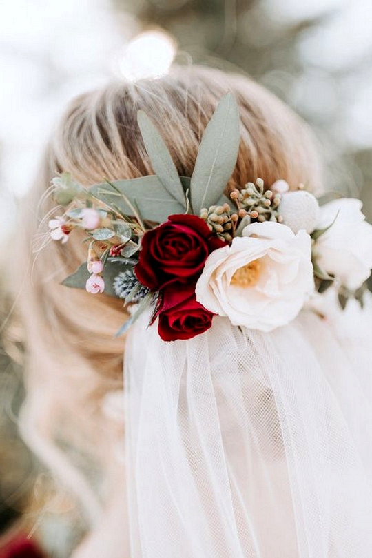 Burgundy Hair flowers with veil