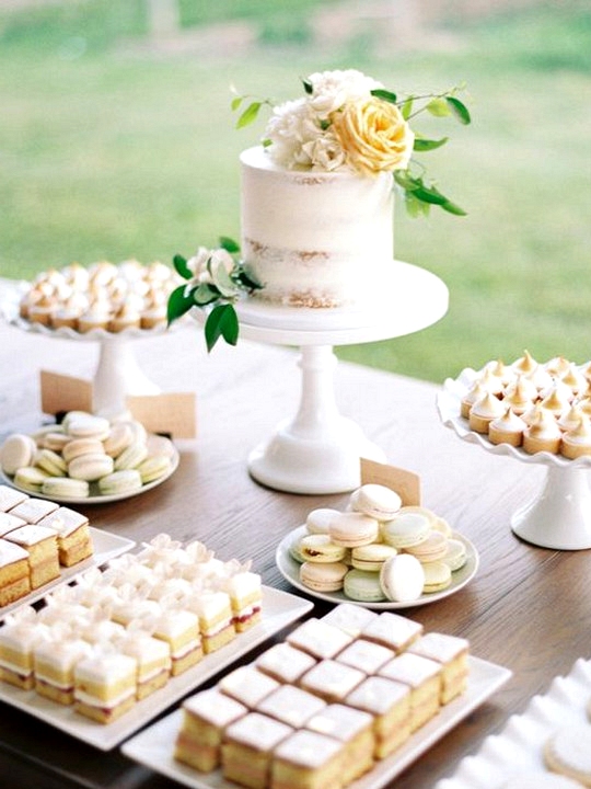 elegant outdoor wedding dessert bar ideas