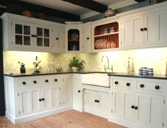 farmhouse kitchen hickory cabinets