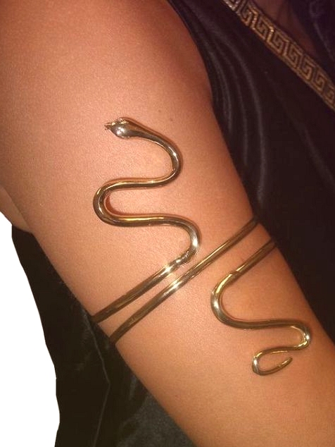 *Stunning Arm Jewelry That Will Glam Up Your Outfit