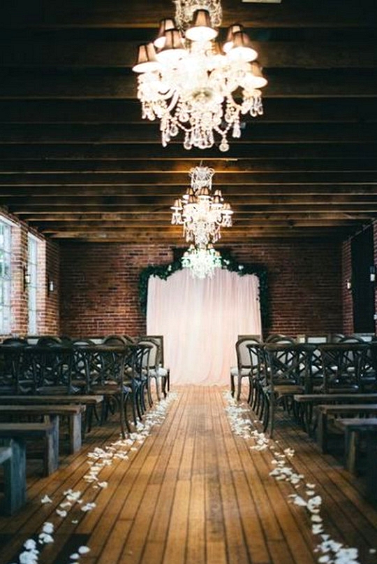 vintage indoor wedding ceremony ideas