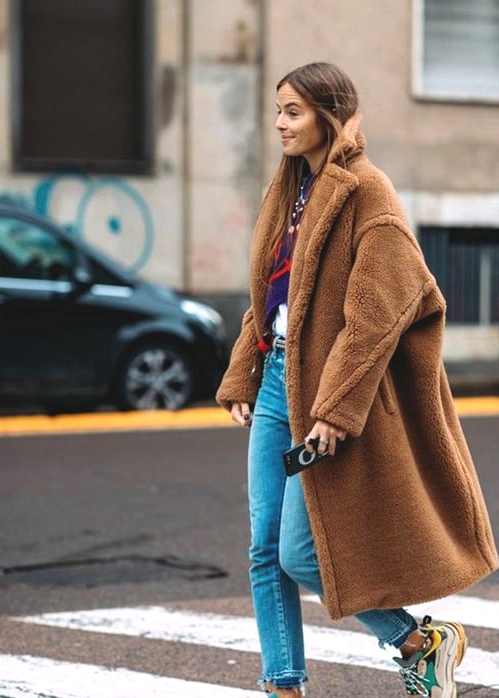 boyfriend-jeans-faux-fur-teddy-coat