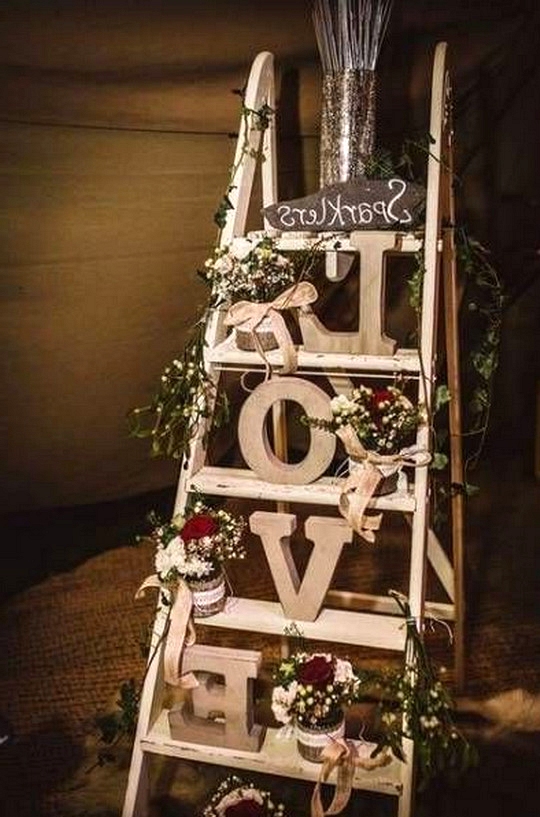 vinage wedding decorations with ladder