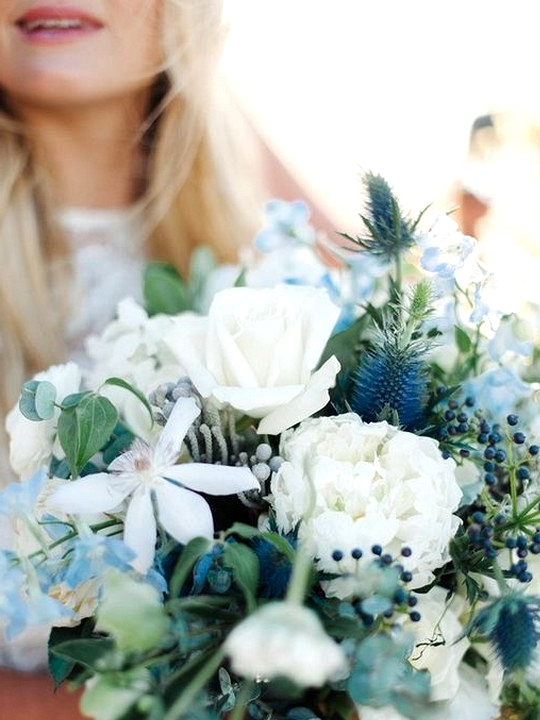 blue and green wedding bouquet ideas