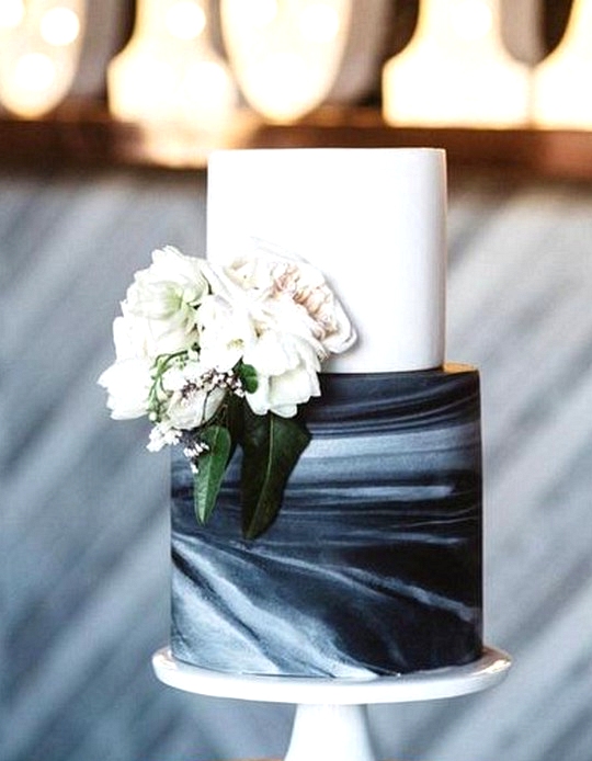 navy blue wedding cake ideas