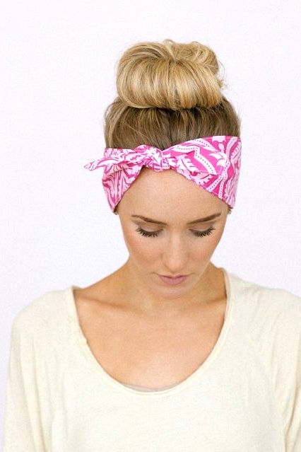 Bandannas Are Back: Best Ways To Style A Bandanna