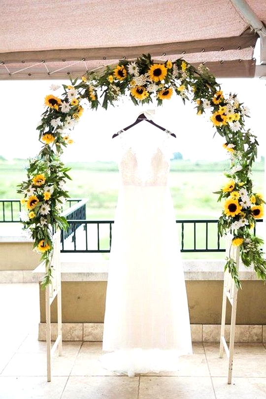 sunflower outdoor wedding arch ideas