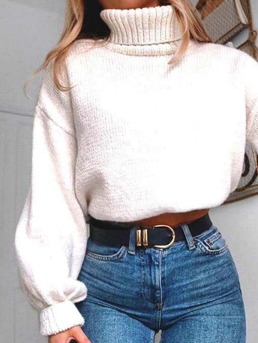 white-turtleneck-sweater-denim-jean-outfit-fall-look-ideas