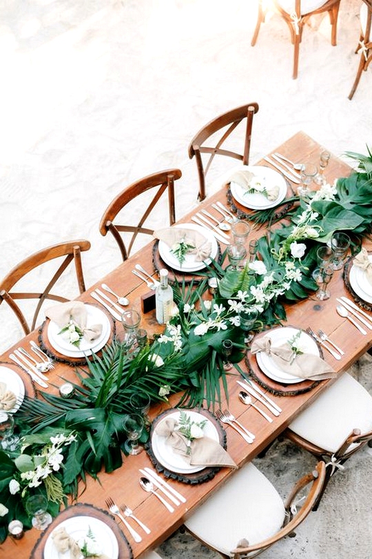 chic tropical greenery wedding centerpiece ideas