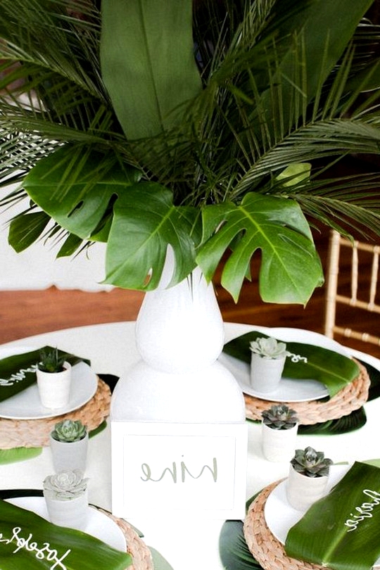 modern chic tropical wedding table ideas