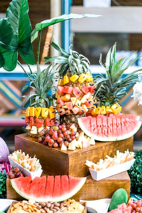 amazing tropical wedding food ideas