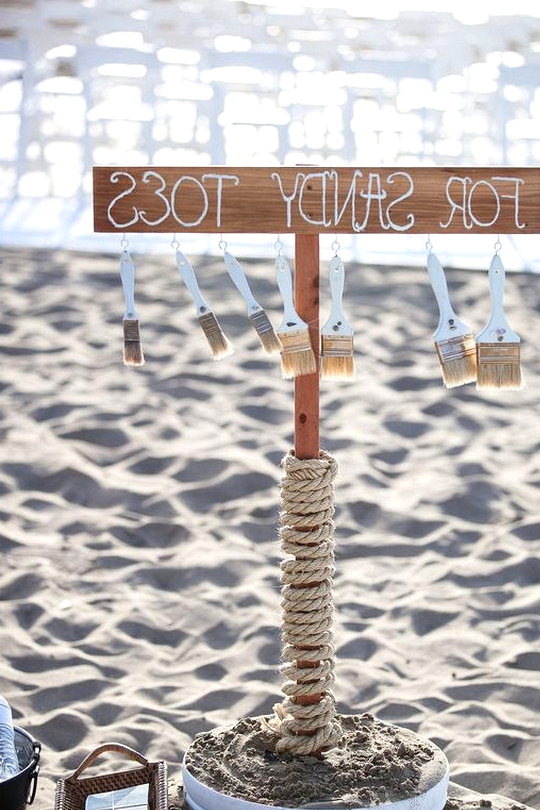 creative wedding sign for beach wedding ideas