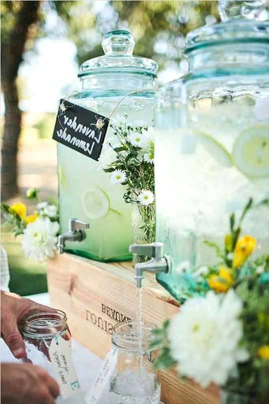 garden wedding drink station ideas