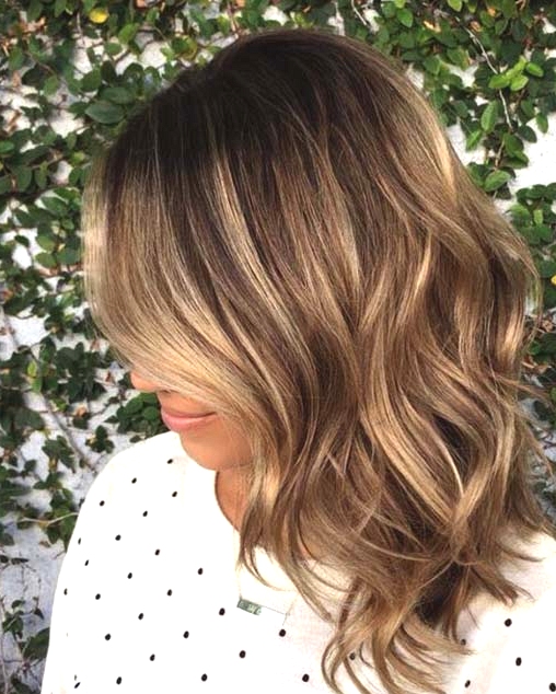 70 The Best Modern Haircuts & Hair Colors For Women Over 30