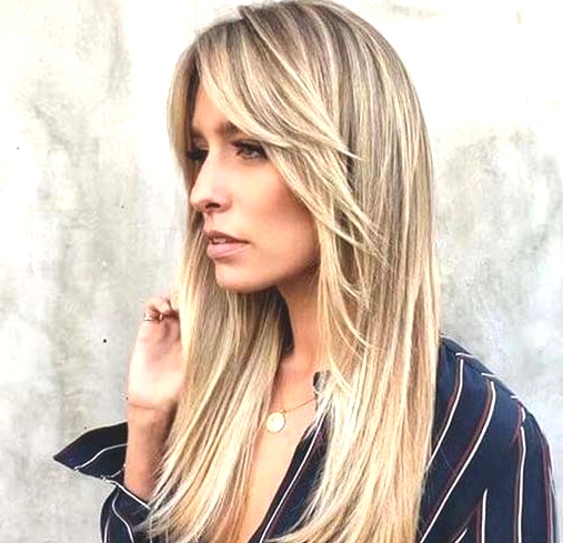 70 The Best Modern Haircuts & Hair Colors For Women Over 30