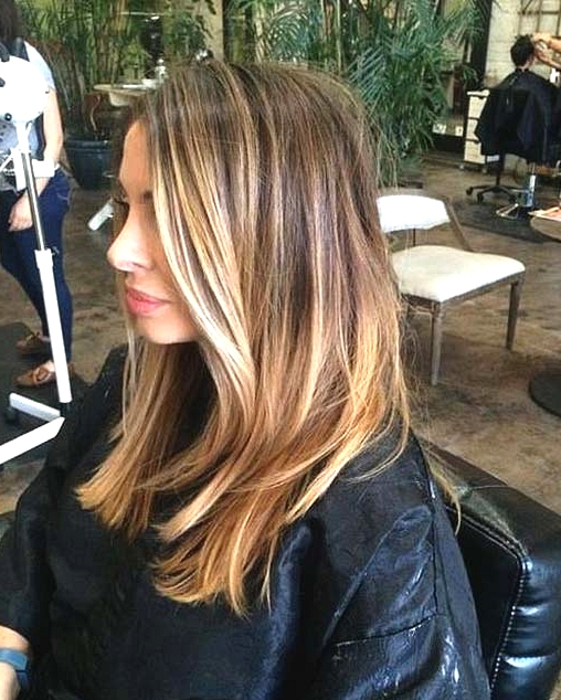 70 The Best Modern Haircuts & Hair Colors For Women Over 30