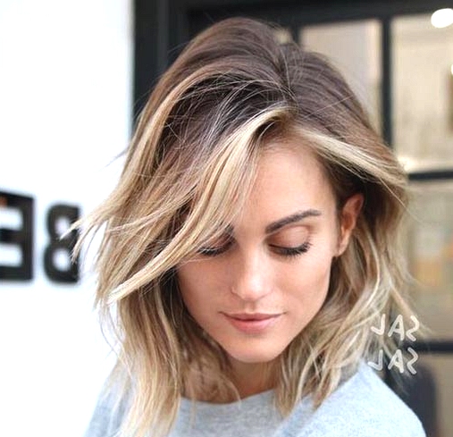 70 The Best Modern Haircuts & Hair Colors For Women Over 30