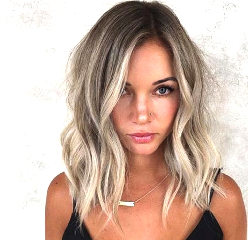 70 The Best Modern Haircuts & Hair Colors For Women Over 30