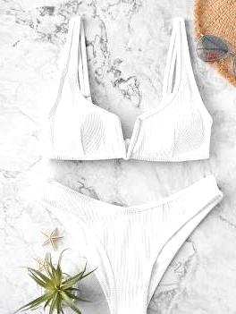 *10 Adorable White Swimsuits To Try On This Summer