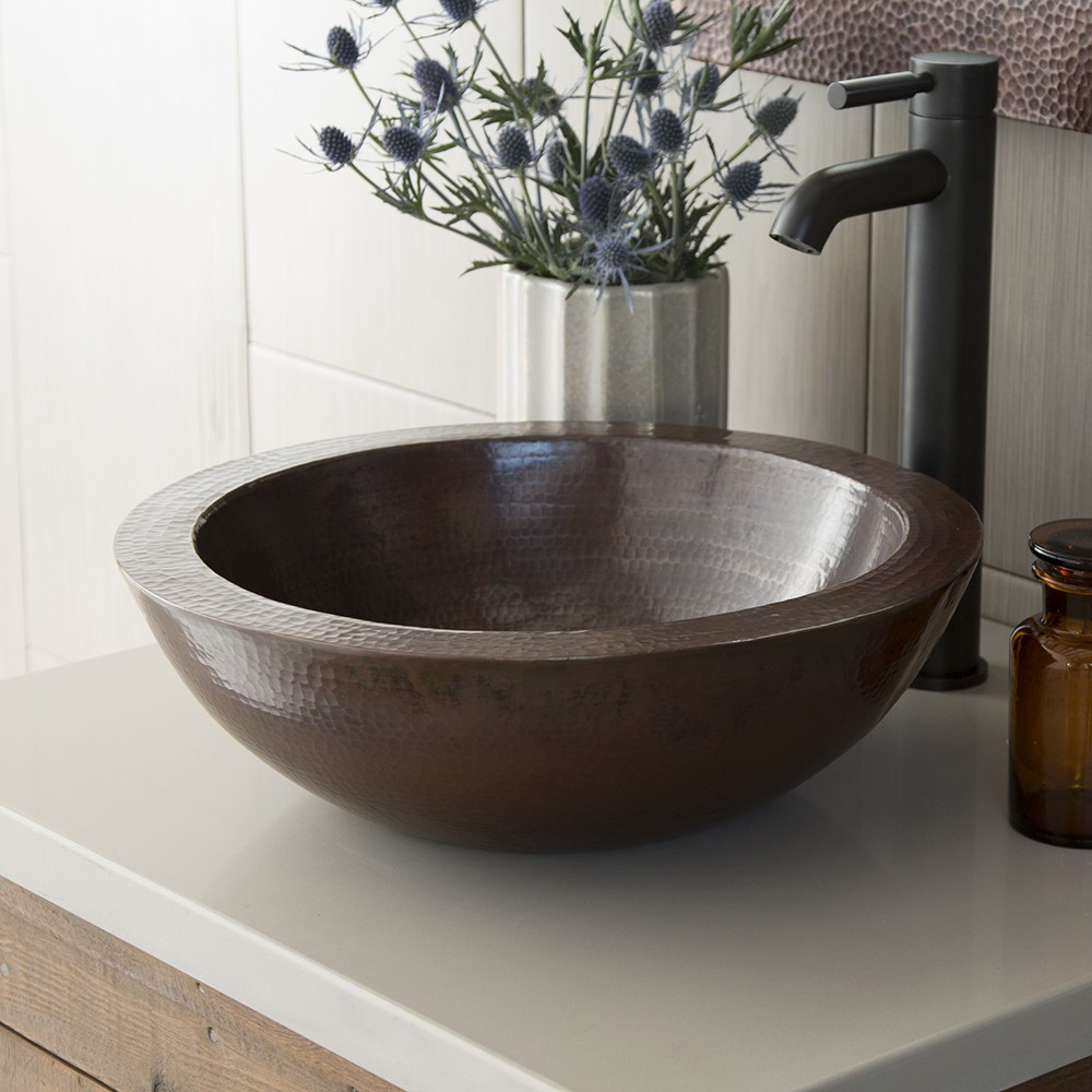 Vessel Sink for a Bold Design