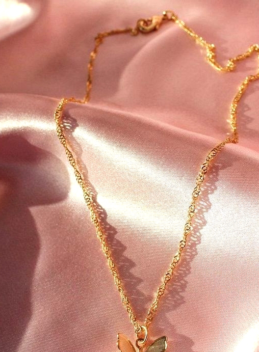*10 Super Cute Necklaces That Make Any Outfit Cute