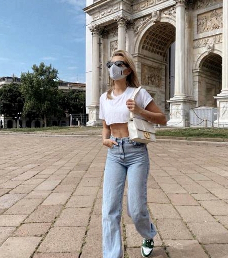 10 Fashionable Mask Outfits To Copy This Summer
