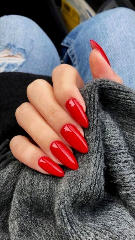 10 Fall Nails Colors That Will Enhance Your Manicures