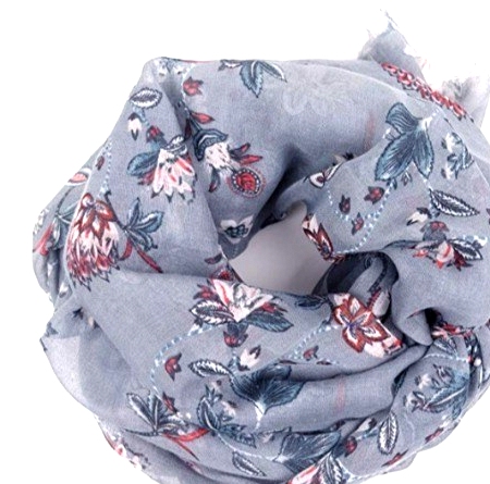 *Super Cute Scarves That Every Woman Must Have