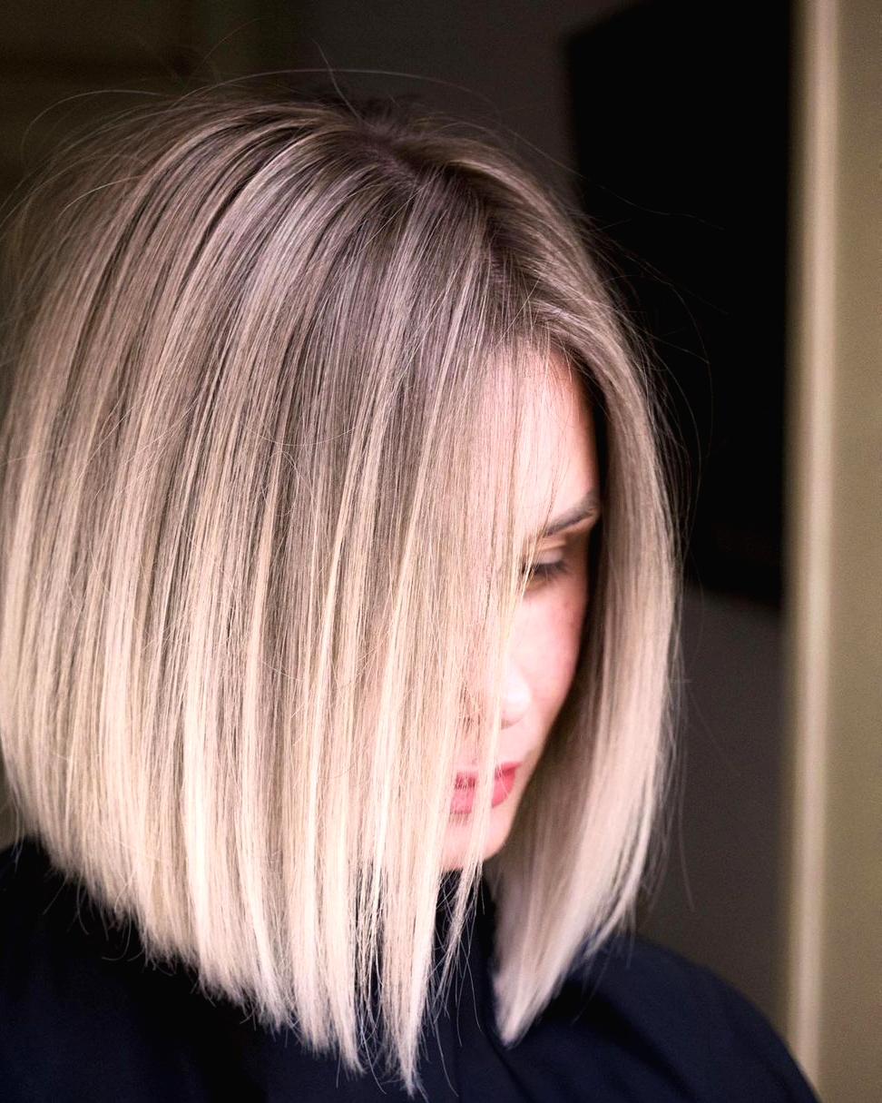 Pretty Short bob Hairstyles with Color - Short Haircut Designs for Women