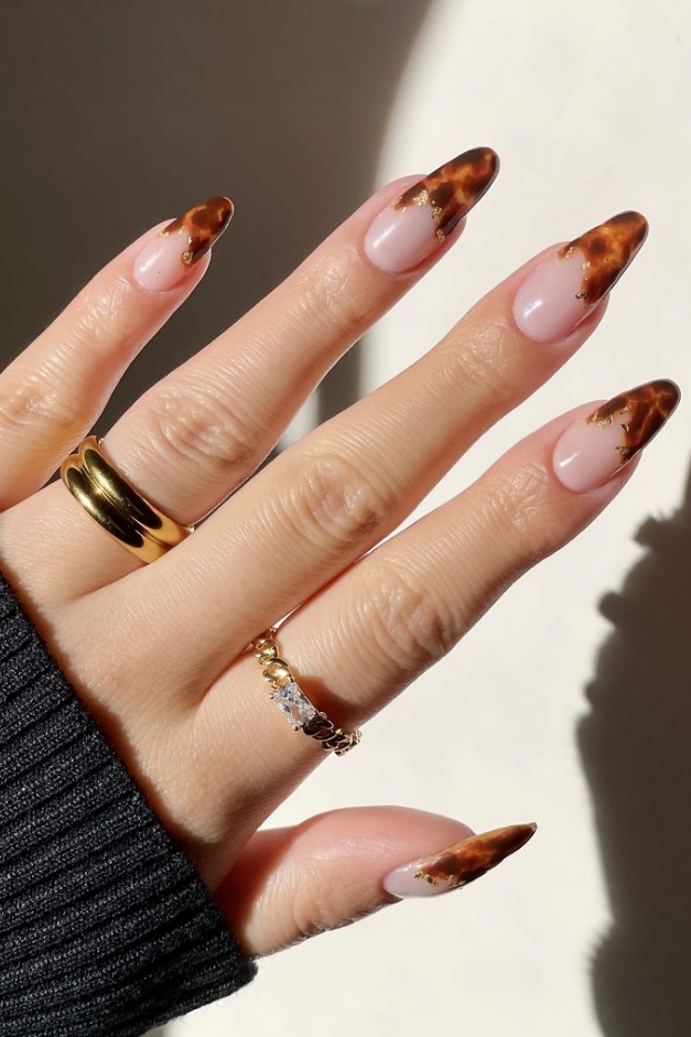 30 Beautiful and Unique Tortoiseshell Nail Art Designs